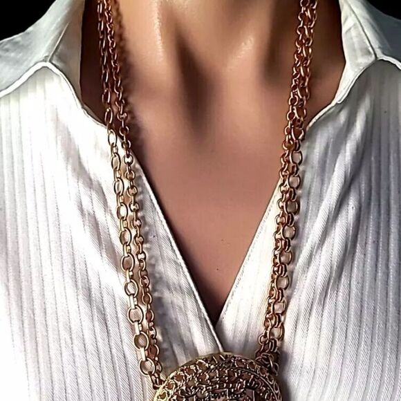 Vintage Napier Gold Tone Crest Heraldic Pendant Chain Necklace 26"L - Picture 5 of 5